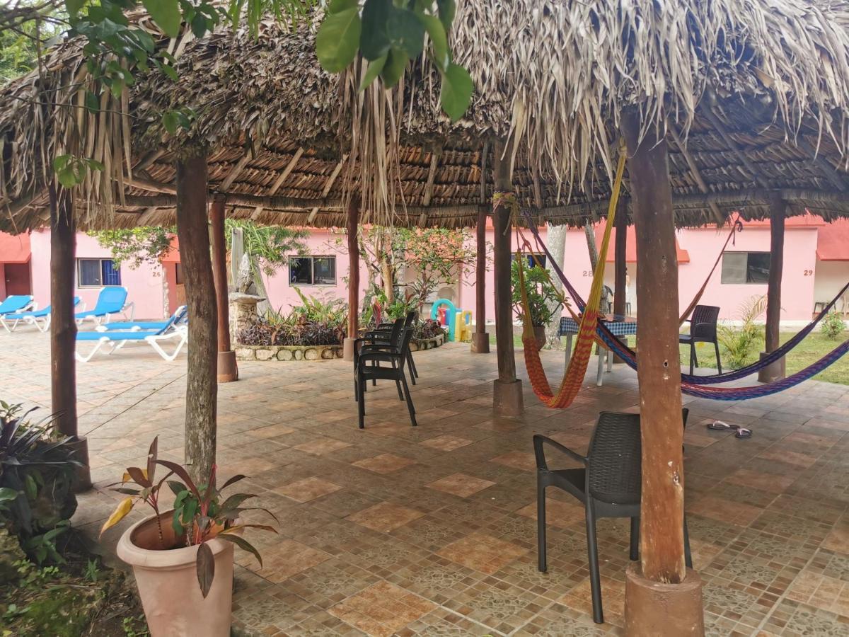 Hotel Doralba Inn Chichen Ngoại thất bức ảnh