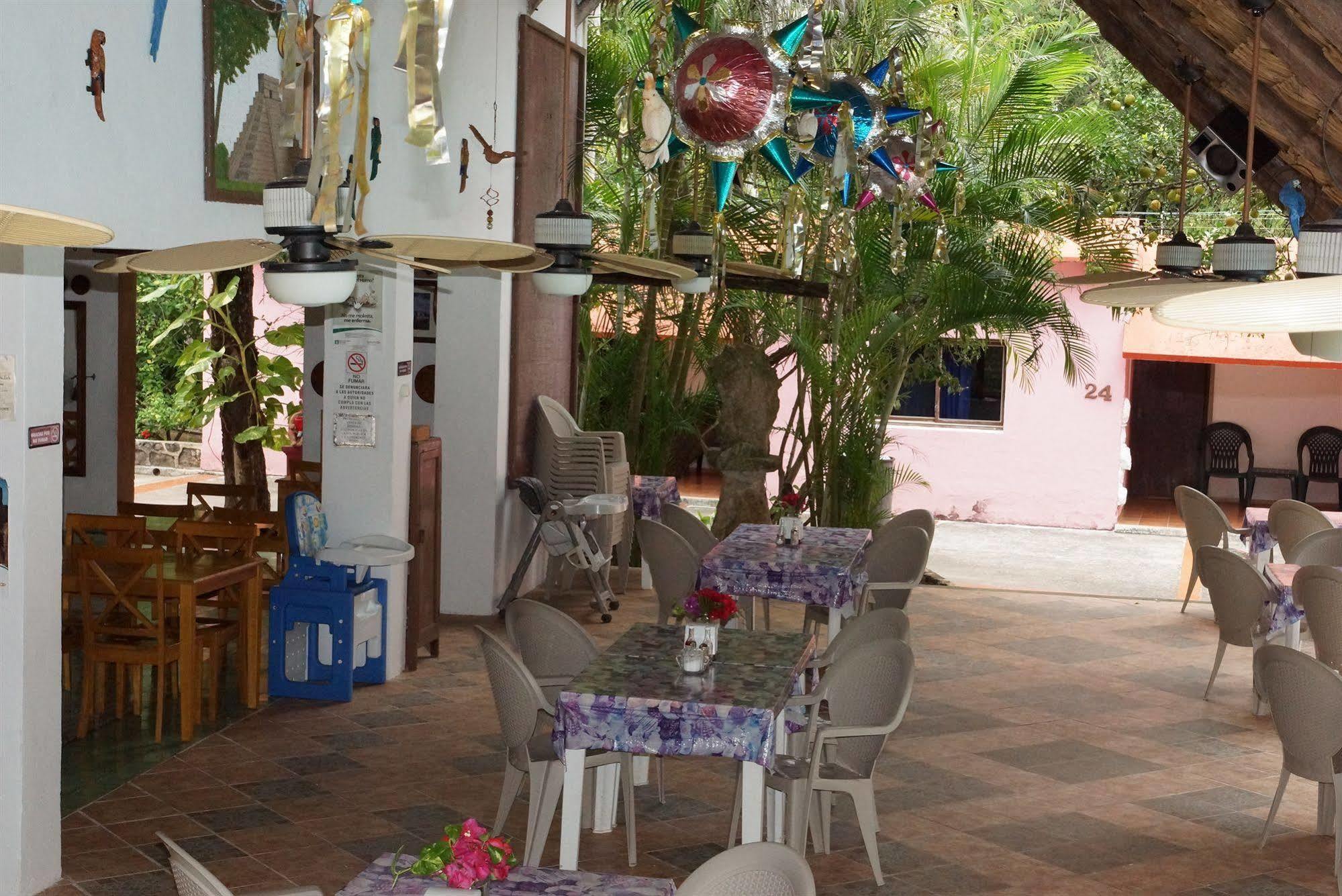 Hotel Doralba Inn Chichen Ngoại thất bức ảnh